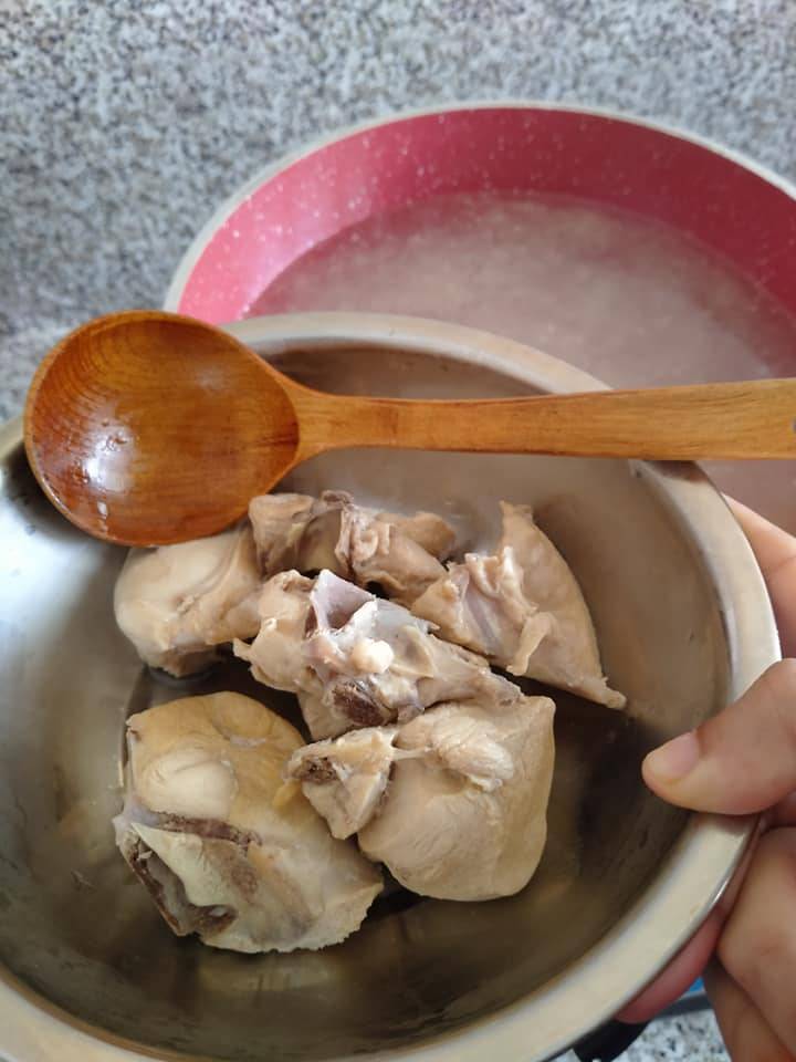 Resipi Sup Tepung Sedap & Mudah Untuk Sajian Makan Malam