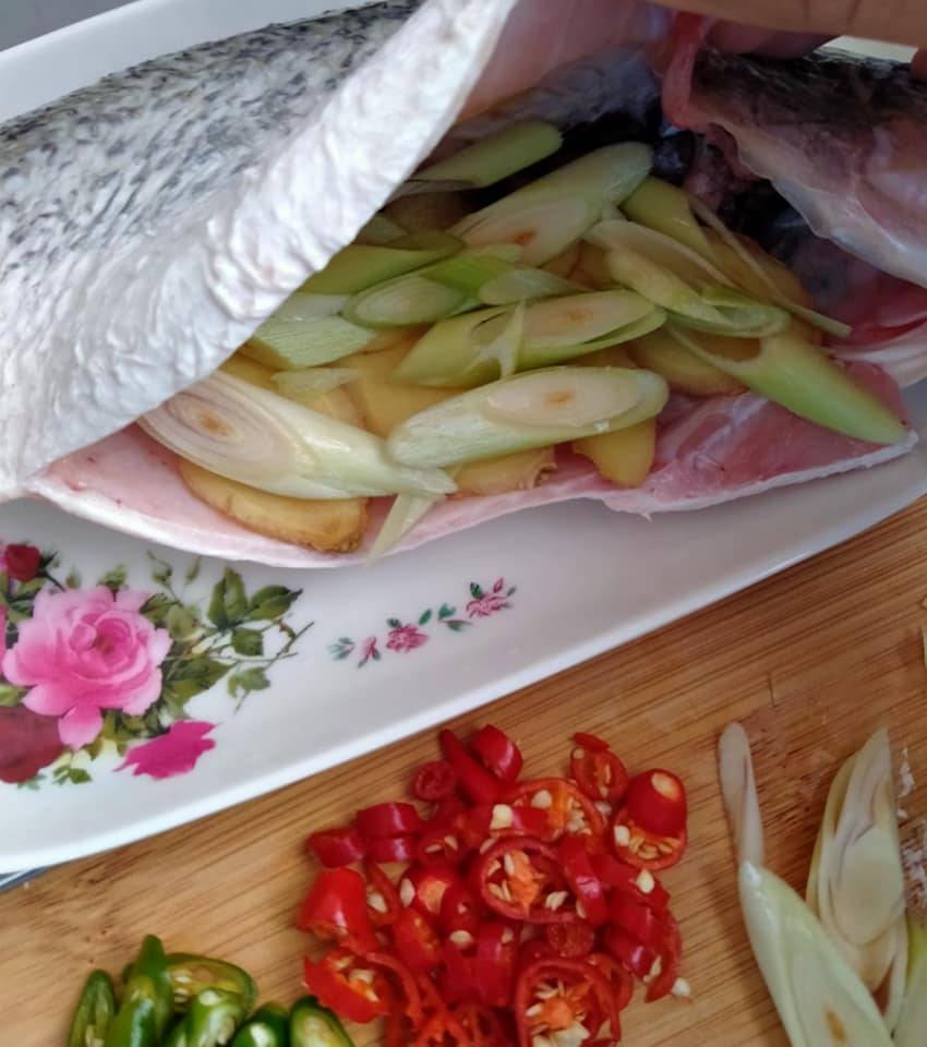 Resipi Ikan Siakap Stim Ala Thai Confirm Sedap &#038; ‘Juicy’