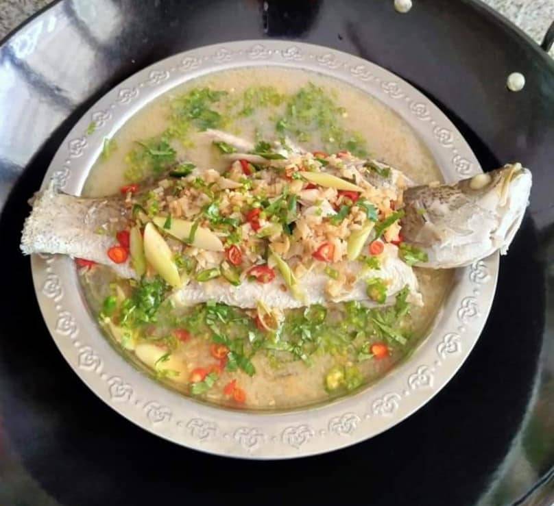 Resipi Ikan Siakap Stim Ala Thai Confirm Sedap & ‘Juicy’