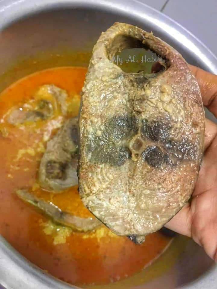 Ibu Kongsi Resipi Rempah & Petua Masak Gulai Kuning Ikan Tongkol Yang Sedap & Tak Hancur.
