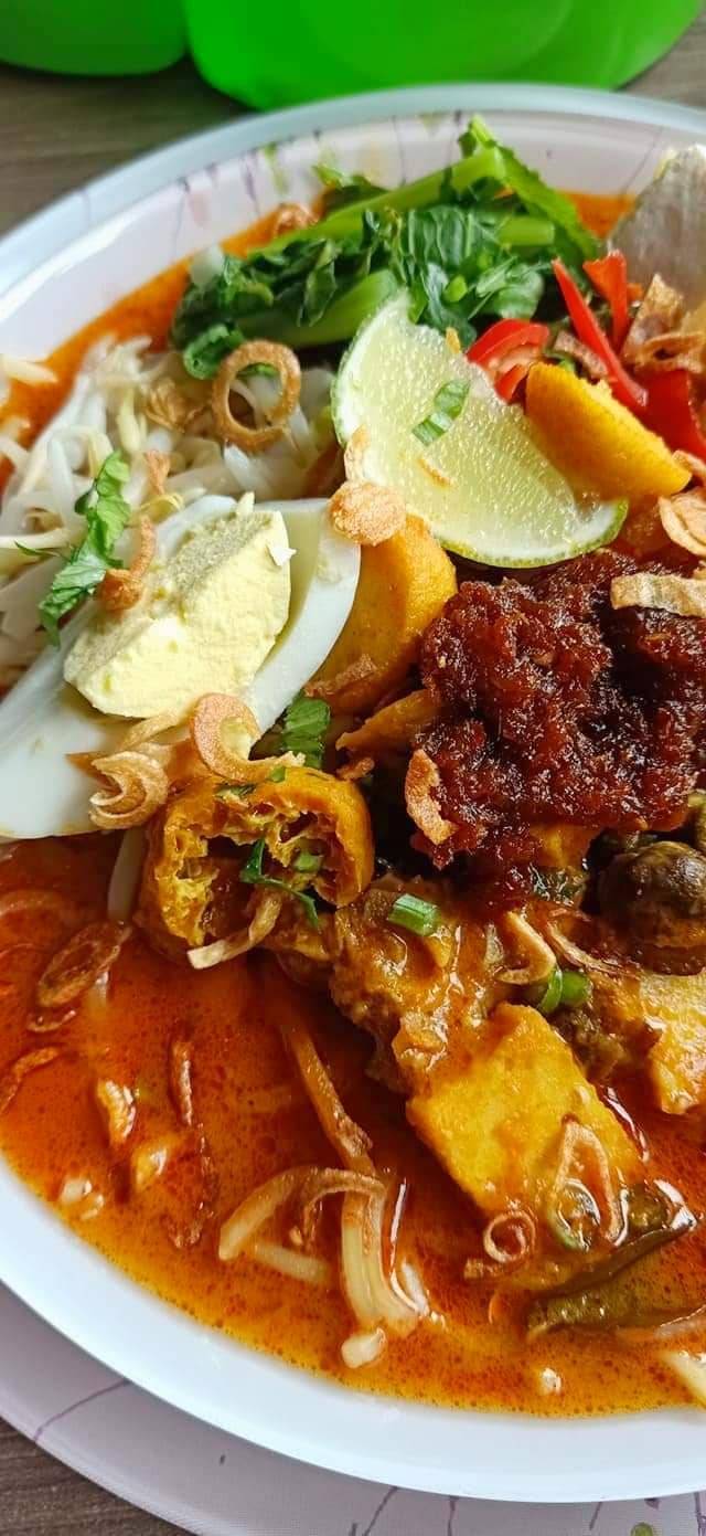 Resipi Mi Kari Sedap, Banyak Lauk & Kuah Tak Muak