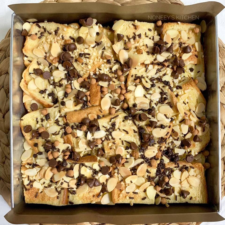 Sedap & Tak Kering. Ini Resipi Puding Roti Bakar Sos Kastad Yang Sangat Best.