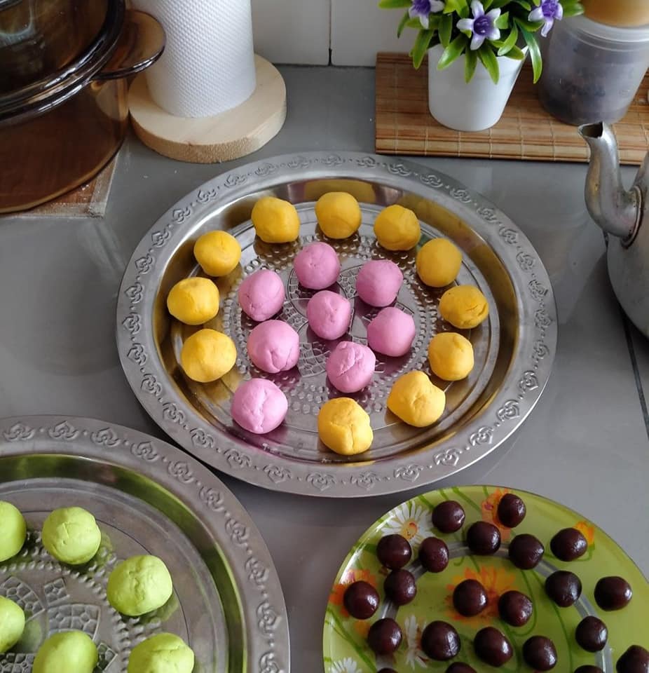 Kuih Angku Tanpa Acuan. Sedap & Mudah Disediakan.