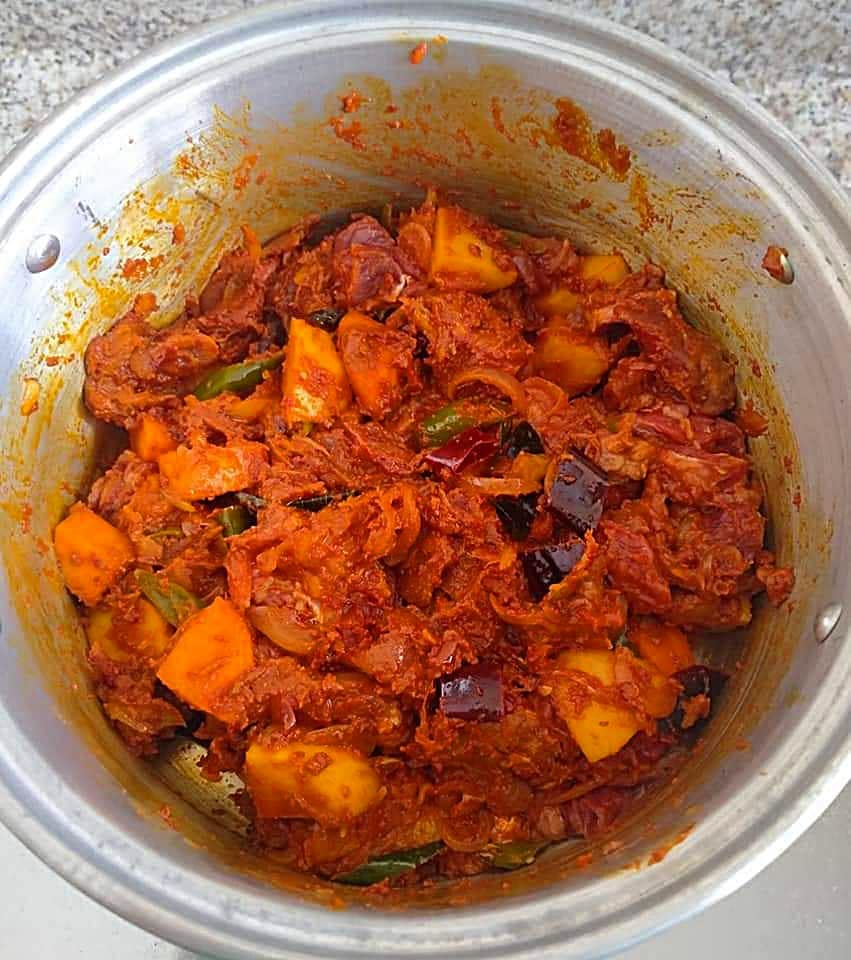 Resipi Kari Daging Pekat Tanpa Santan Ala Kedai Mamak
