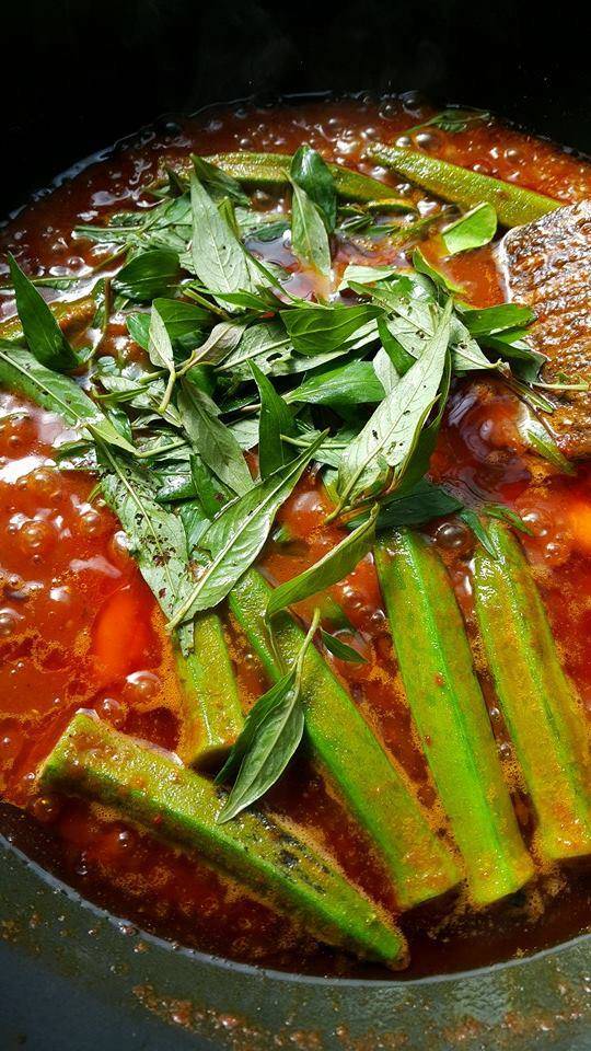 Resipi Asam Pedas Tenggiri Berempah Stail Orang Melaka