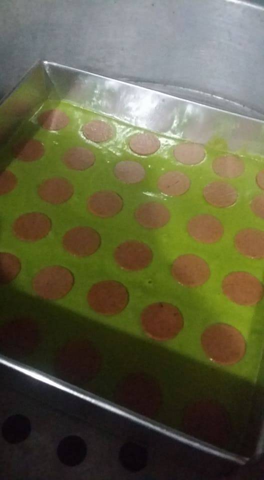 Resipi Kek Lapis Masam Manis Kukus Warisan Arwah Ibu Mertua. Sedap & Mudah