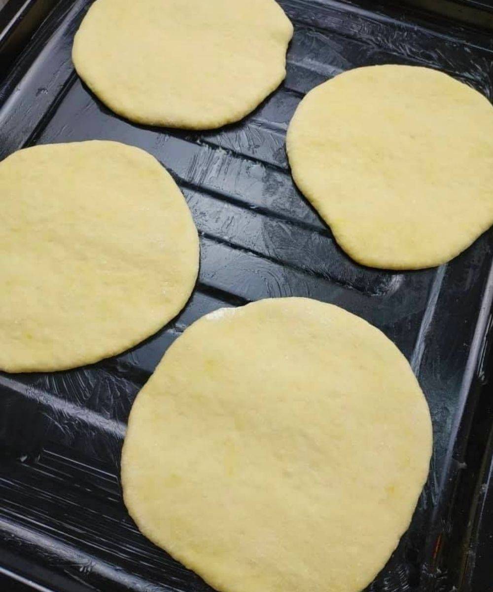 Roti Arab Segar Dari Oven Super Lembut,  Buat Homemade Aje