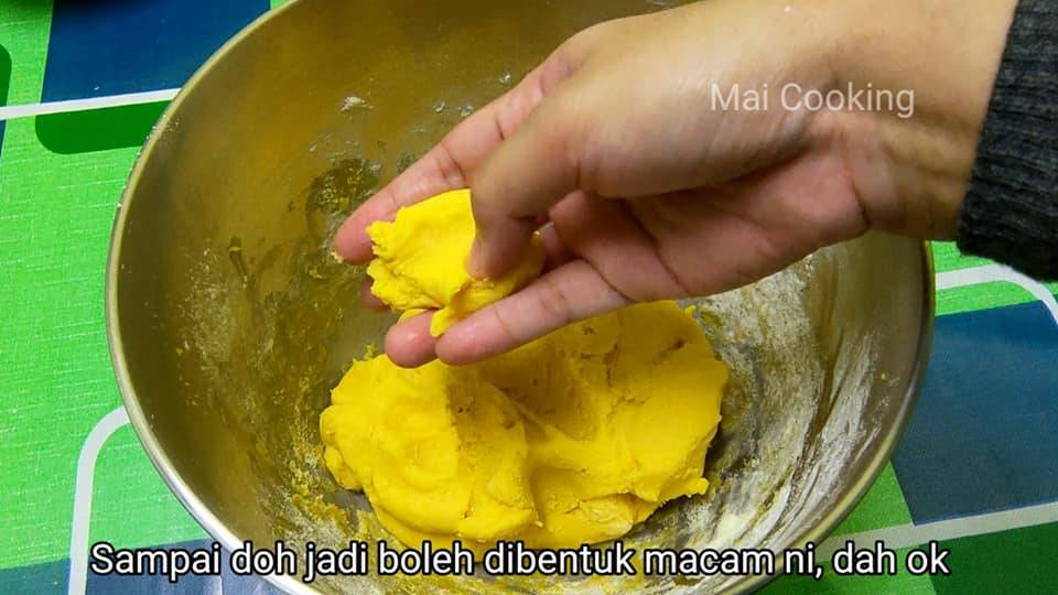 Raih 11,000 Share di Group Rasa Share Resipi, Wanita Ini Kongsi Cara Buat Tart Nanas Gerenti Sedap