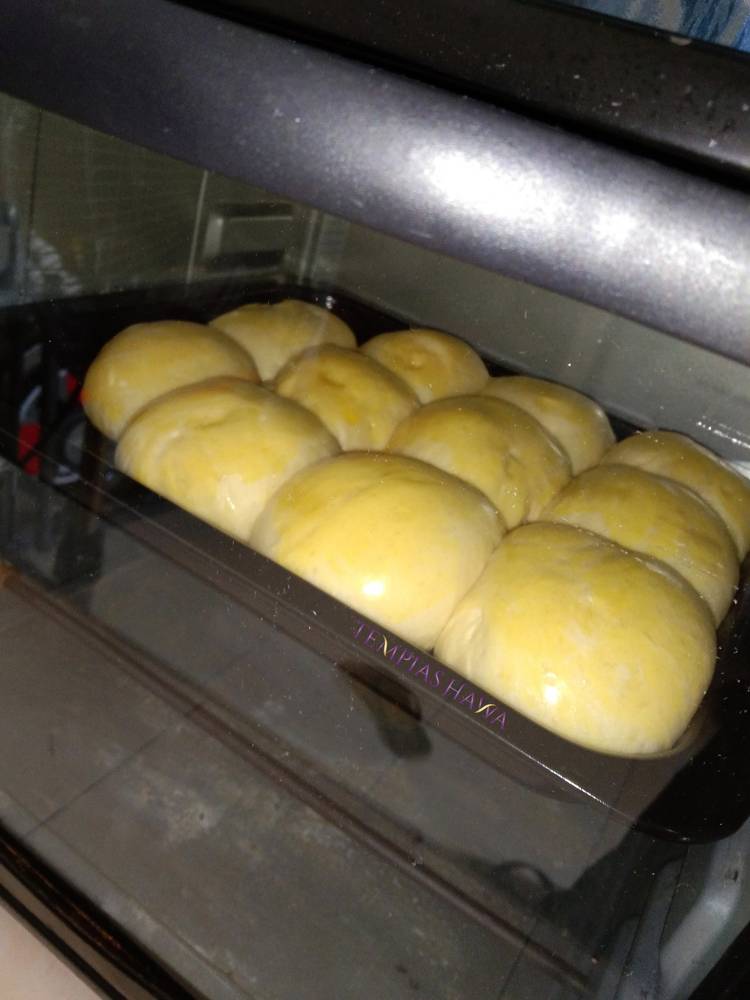 Resipi Roti Bun Manis Homemade Yang Sangat Gebu &#038; Sedap. Begini Cara Buatnya.