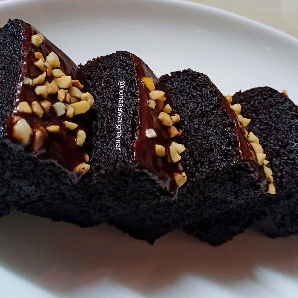 Cara Mudah Buat Kek Coklat Kukus Yang Lembut &#038; Sedap