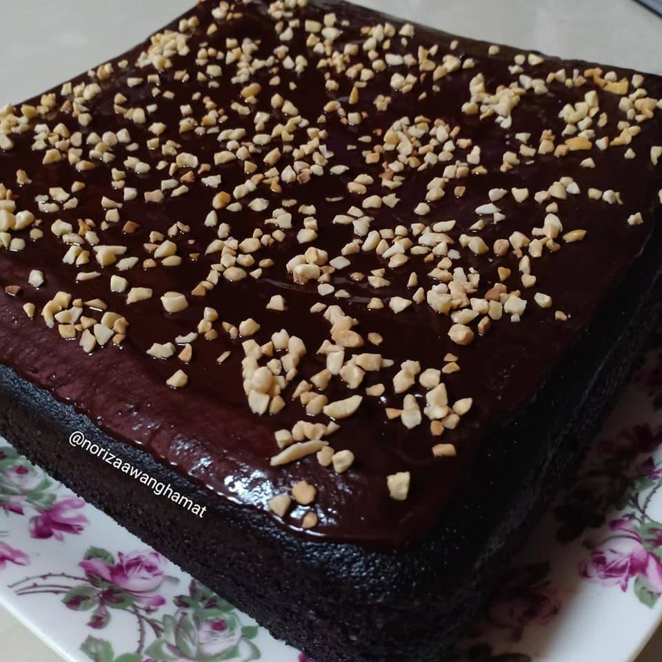 Cara Mudah Buat Kek Coklat Kukus Yang Lembut & Sedap