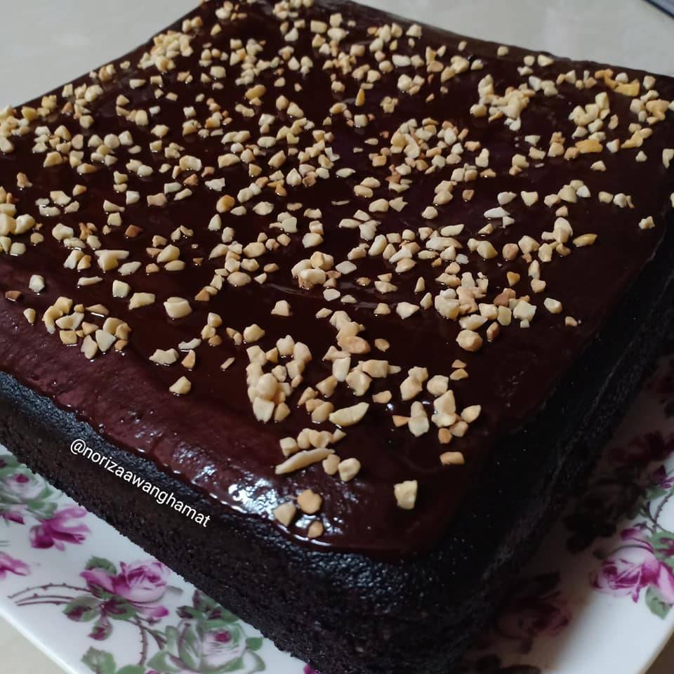 Cara Mudah Buat Kek Coklat Kukus Yang Lembut &#038; Sedap