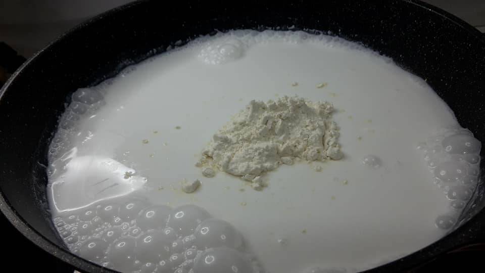 Resipi Kuih Nona Manis Sedap Berlemak, Licin & Cantik Bila Keluar Dari Acuan.