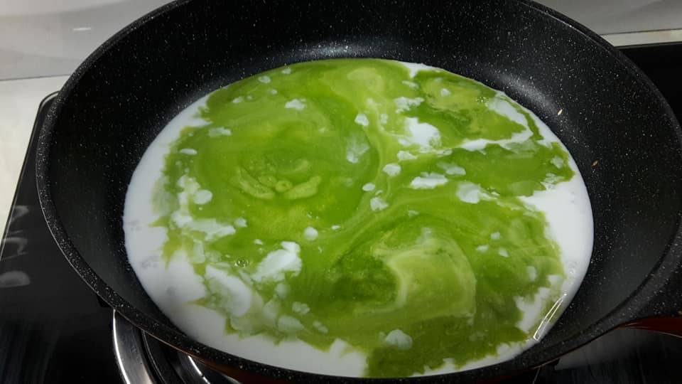 Resipi Kuih Nona Manis Sedap Berlemak, Licin & Cantik Bila Keluar Dari Acuan.