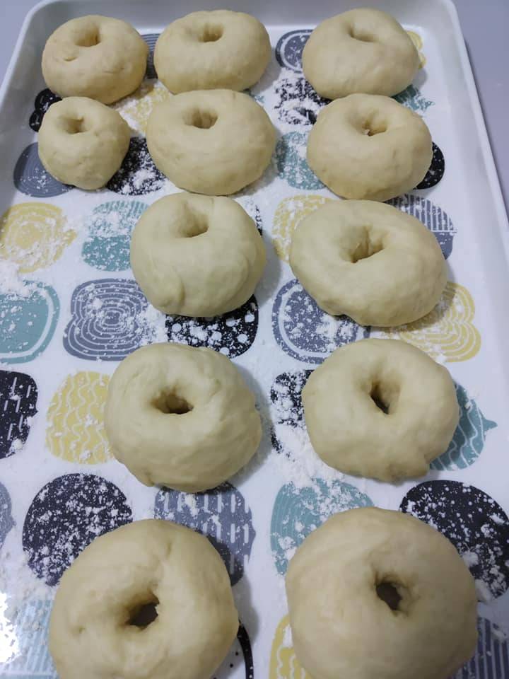 Cara Mudah Buat Donut Yang Gebu Gebas