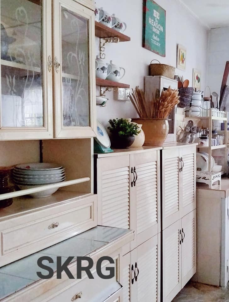 Dapur Farmhouse Pilihan Norpadilah. Guna Kayu Pallet dan Terpakai Jimat & Mampu Milik