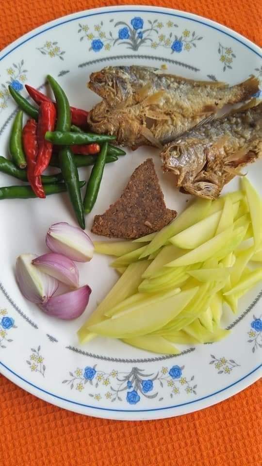 Sambal Ikan Kering Sebagai Pembuka Selera, Bertambah-Tambah Nasi Dibuatnya