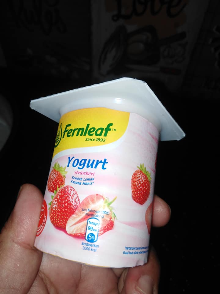 Kek Yogurt Strawberry Cheese Yang Cantik, Sedap & Membuka Selera. Makan Sejuk-Sejuk Lagi ‘Terangkat’!