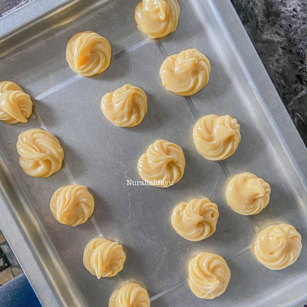 Cara Buat Creampuff Bersama Sos. Lembut & Gebu Memang Tak Cukup Satu