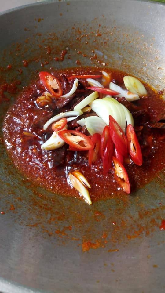 Senang Rupanya Masak Daging Merah Thai Yang Sedap Tanpa Guna Sos Labu