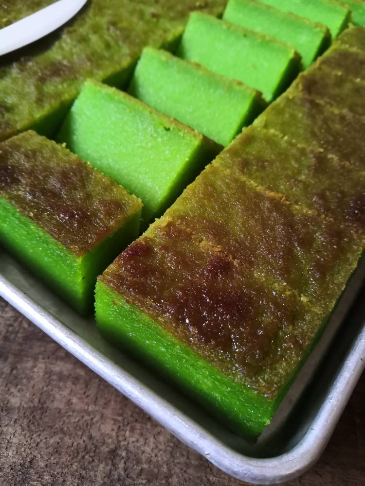 Resipi Bengkang Ubi Pandan. Mudah, Sedap & Tak Guna Banyak Bahan