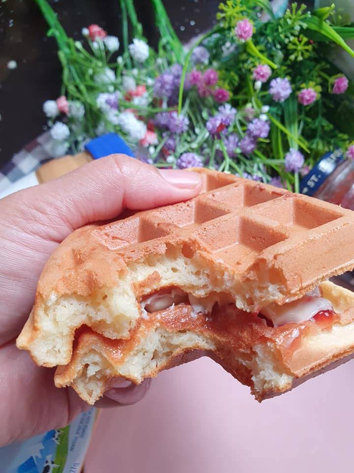 Empat Langkah Nak Buat Waffle Yang Rangup & Tidak Lembik