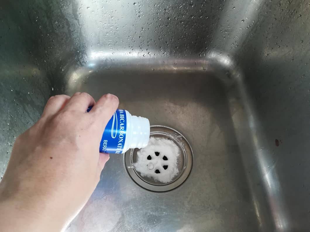 Hilangkan Masalah Sinki Tersumbat Dengan Dua Bahan Ini, Modal Hanya RM6.40