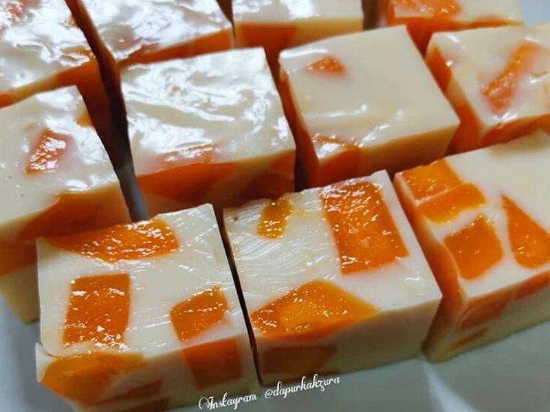 Puding Mangga Susu Nikmat Dimakan Ketika Sejuk