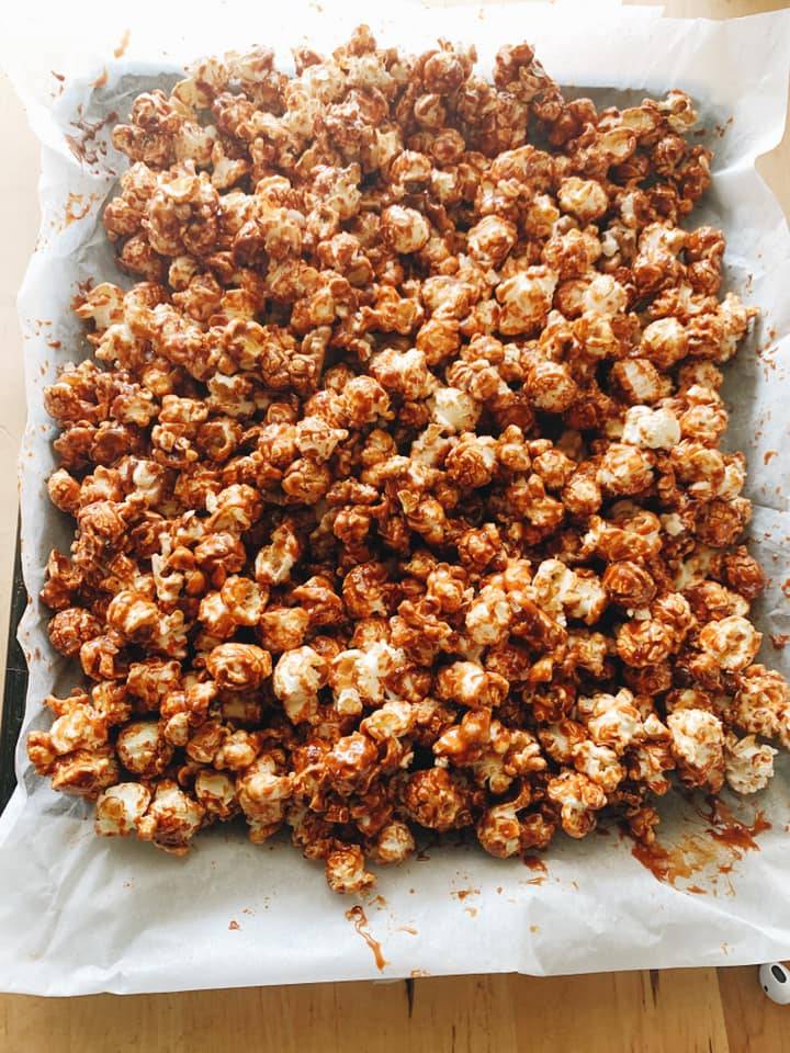 Chef Kongsi Cara Buat Popcorn Karamel Homemade. Masak Guna Periuk Je