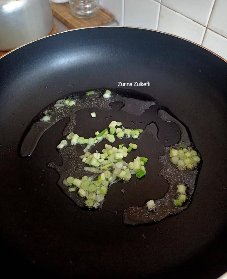 Telur Masak Tomato. Sajian Cina Tanpa Bawang Yang Ringkas, Sedap & Cepat Masak