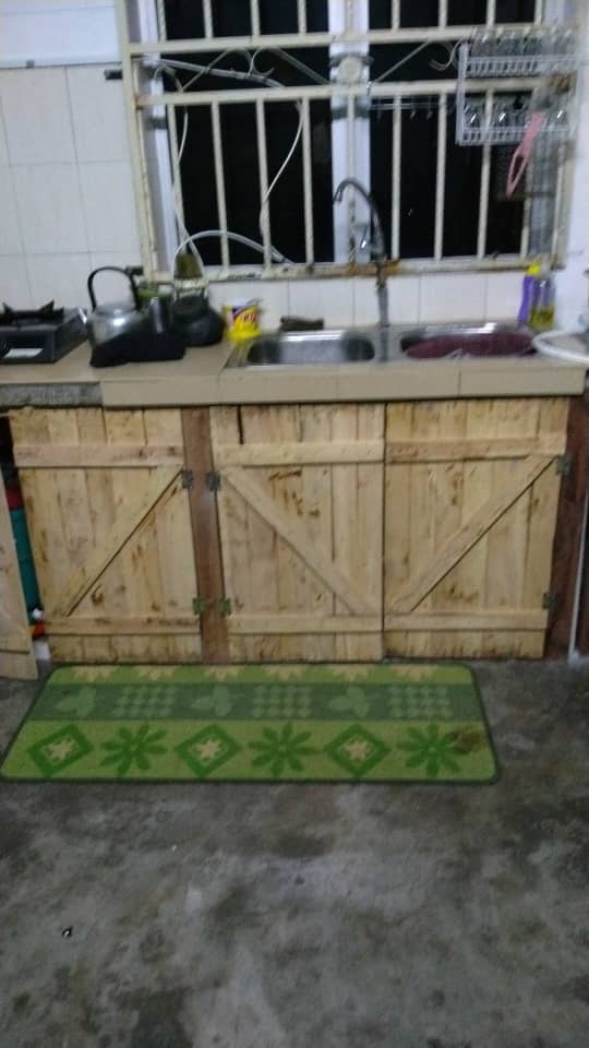 Dapur Farmhouse Pilihan Norpadilah. Guna Kayu Pallet dan Terpakai Jimat &#038; Mampu Milik