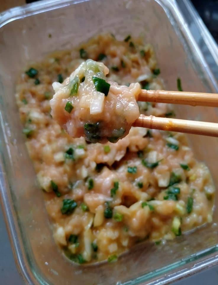 Resipi Dumpling Goreng. Mudah, Sedap & Tak Guna Banyak Bahan