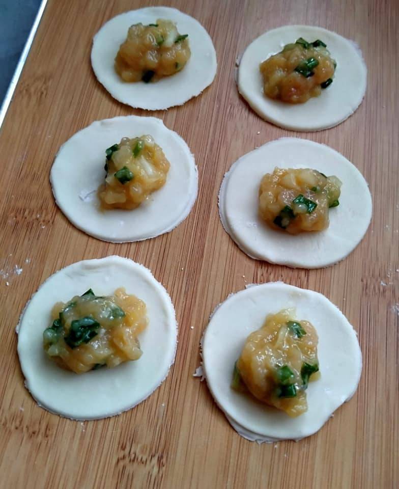 Resipi Dumpling Goreng. Mudah, Sedap & Tak Guna Banyak Bahan