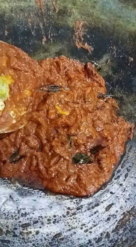 Begini Cara Buat Kulit Karipap Kentang Daun Sup. Memang Sedap & Wangi