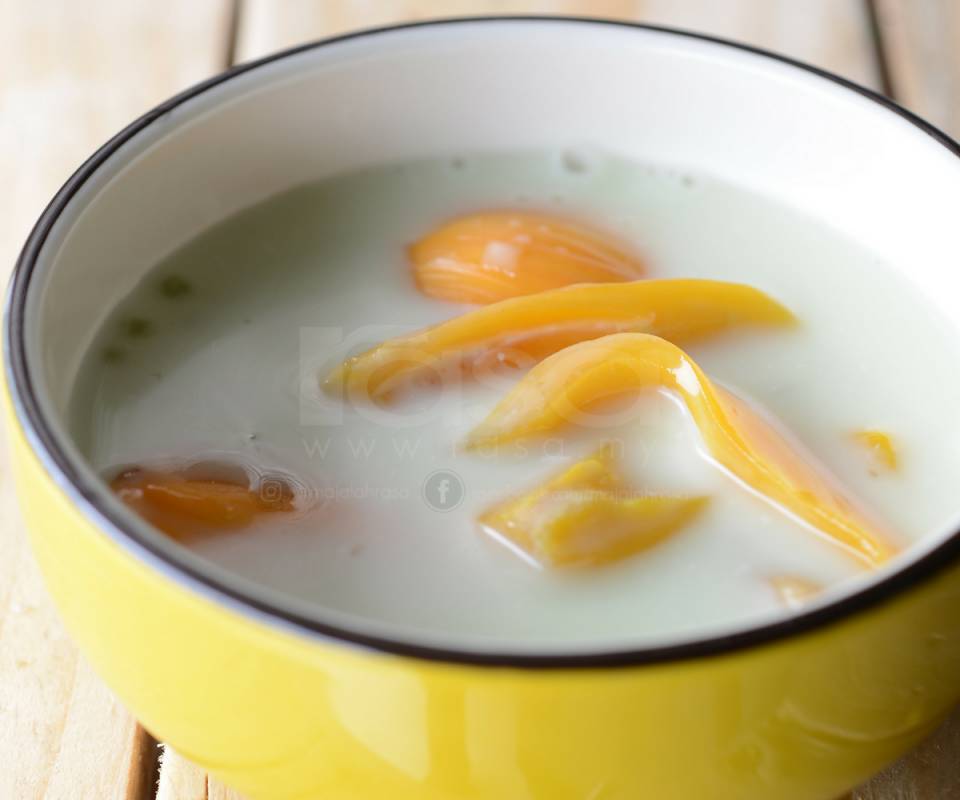20 Koleksi Pengat & Bubur Lemak Manis Memang Tak Jemu Makan