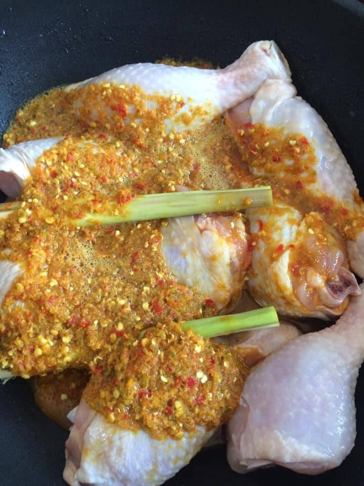 Resipi Ayam Masak Lemak Cili Padi Yang Sedap, Pedas & Padu