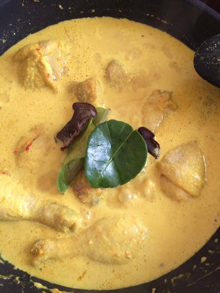 Resipi Ayam Masak Lemak Cili Padi Yang Sedap, Pedas & Padu