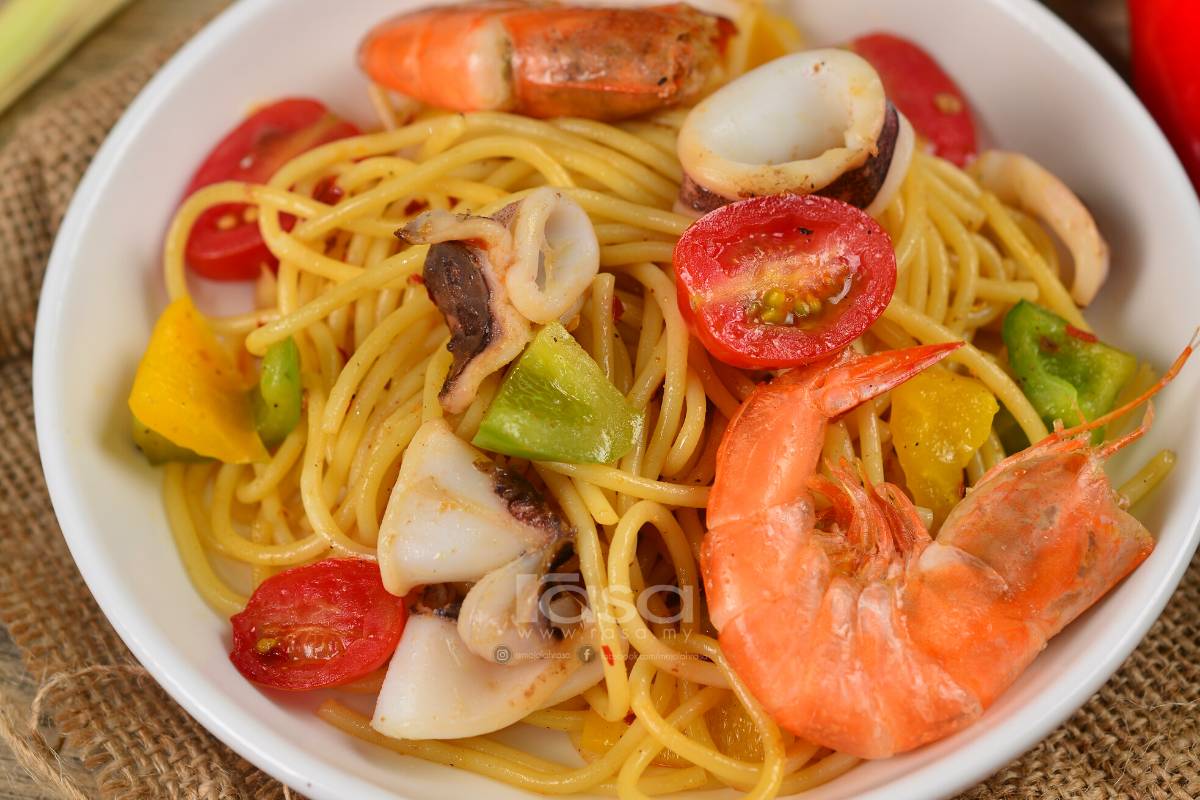 Nak Niaga Makanan? Ini 10 Menu Sedap Yang Anda Boleh Ambil Tempahan & Jual Secara COD