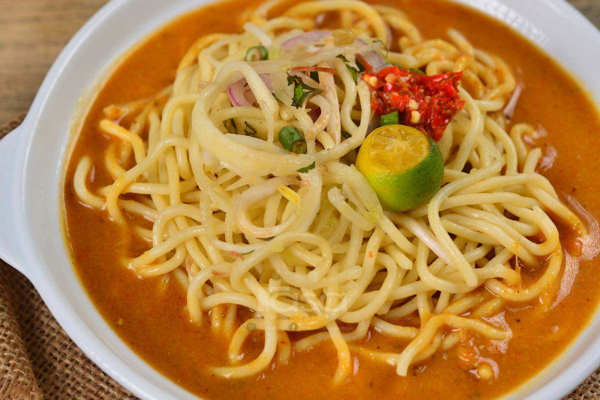 Nak Niaga Makanan? Ini 10 Menu Sedap Yang Anda Boleh Ambil Tempahan & Jual Secara COD