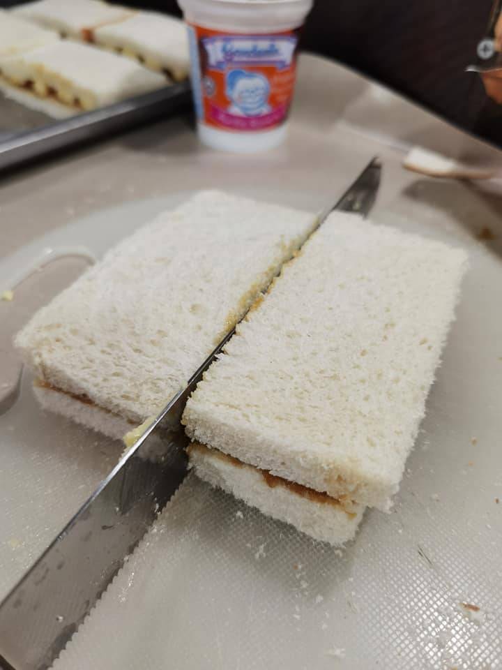 Guna 3 Bahan Je. Ini Resipi Roti Bakar Ala Kopitiam Super Lazat & Mudah