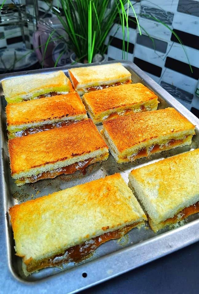 Guna 3 Bahan Je. Ini Resipi Roti Bakar Ala Kopitiam Super Lazat & Mudah