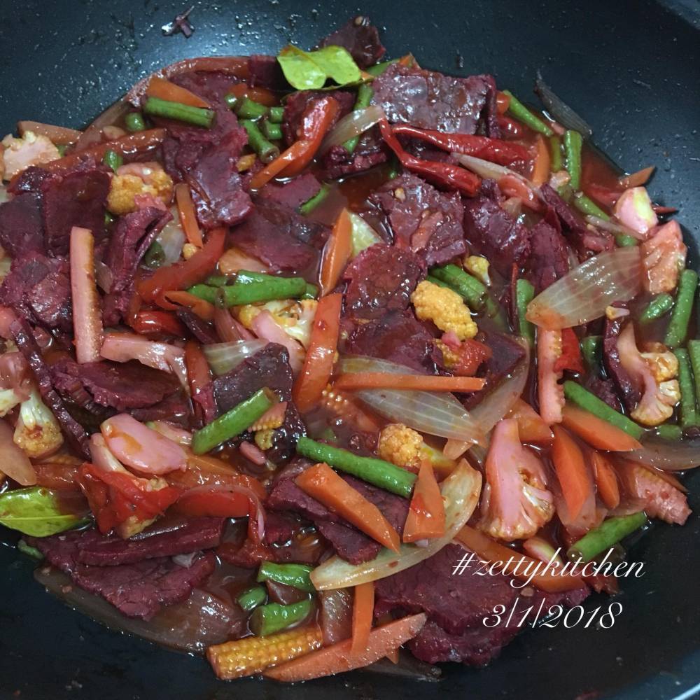 Cara Masak Daging Masak Merah Yang Sedap Macam Di Kedai Tomyam