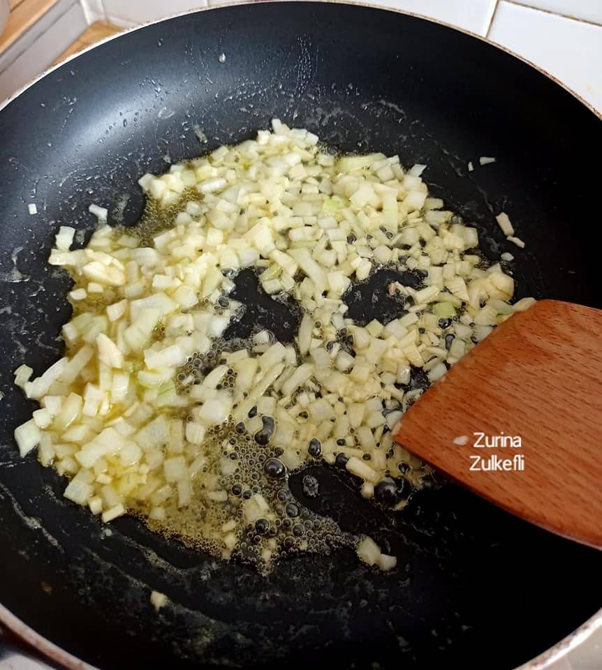 Resipi Roti Sosej Bersos Ala Oriental. Macam Ni Baru Syok Makan!