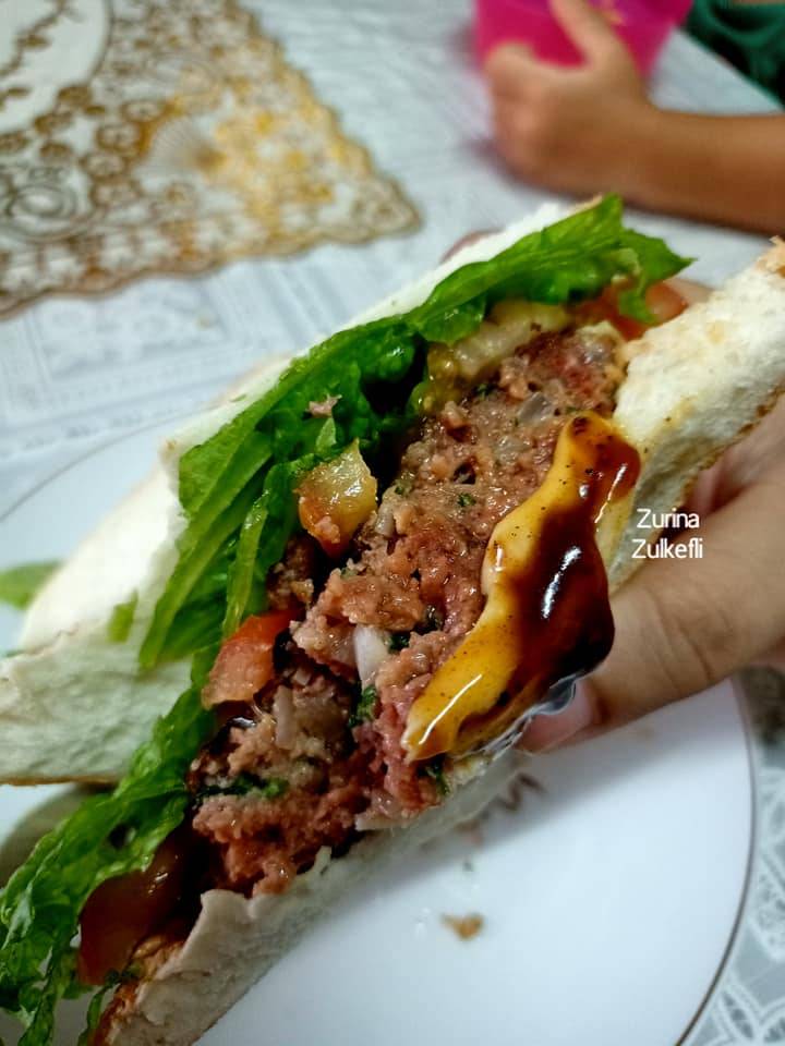 Cara Olah Daging Burger Frozen Supaya Rasa Lebih Sedap & Juicy