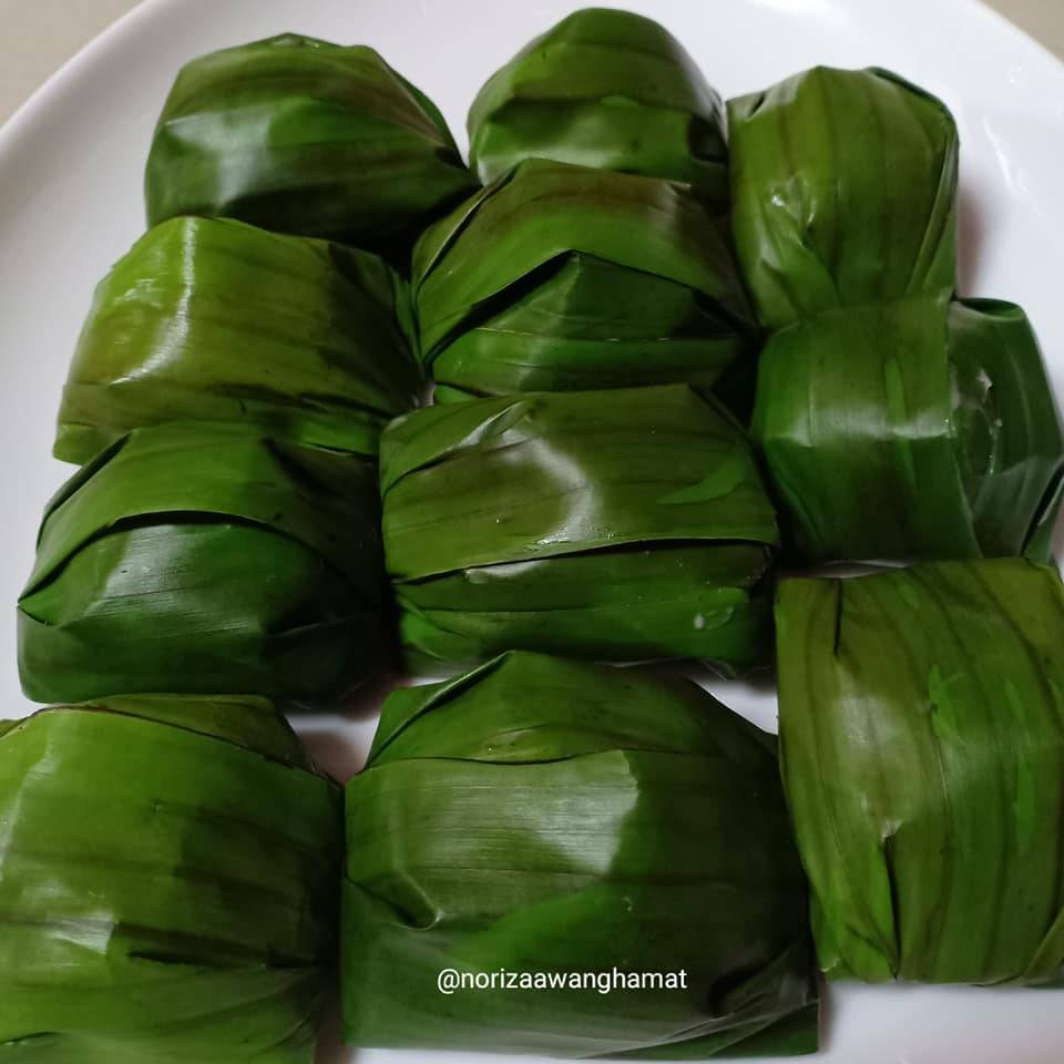 Resipi Kuih Koci Pulut Hitam Leleh Terlajak Sedap &#038; Tak Perlu Kukus