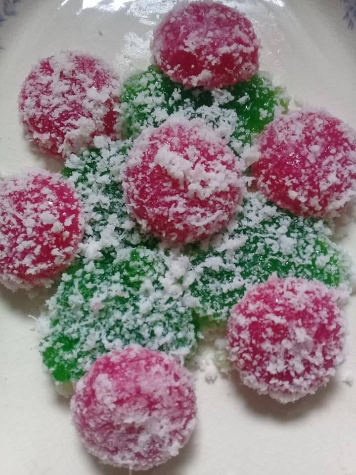 Cara Buat Kuih Sagu Kukus Menggunakan Acuan Lompang