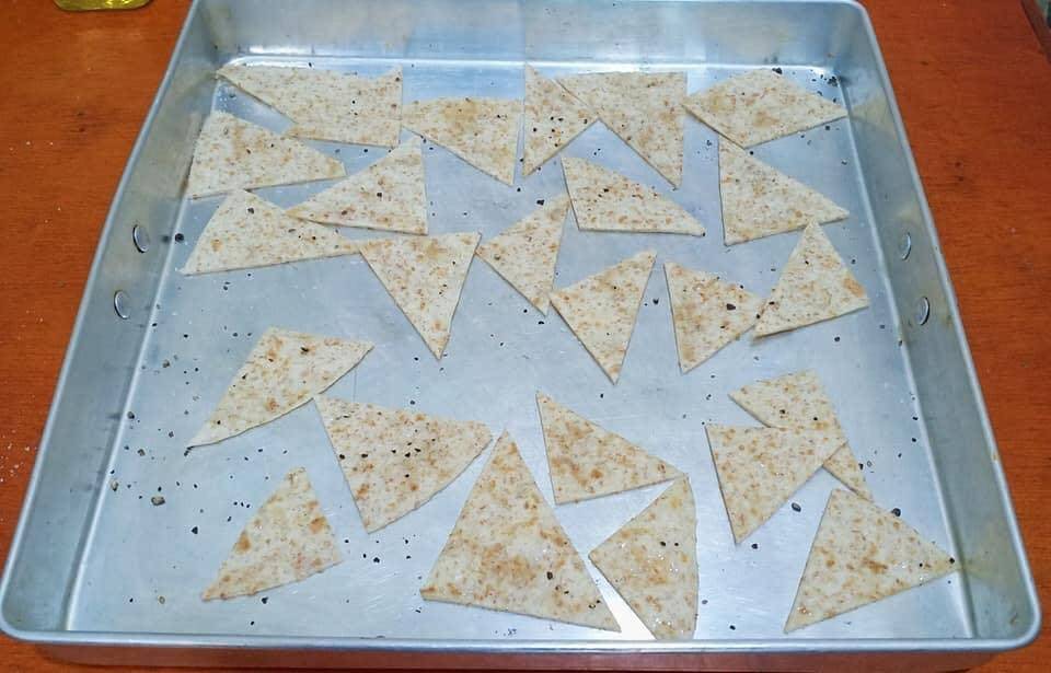 Buat Tortilla Chips Guna Wrap. Tak Jemu, Makan Tak Henti