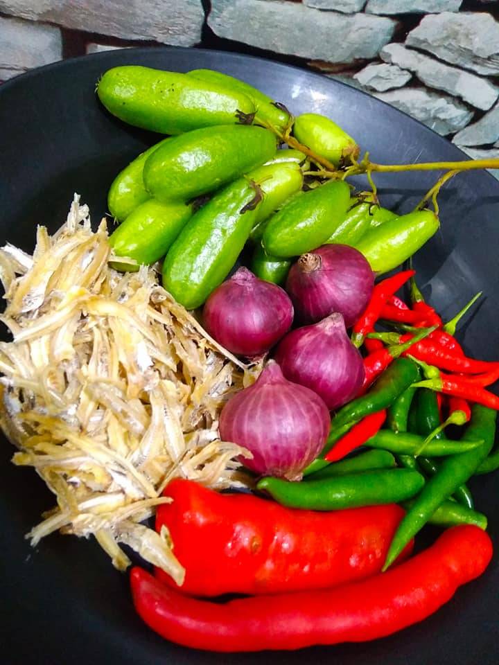 Resipi Sambal Bilis Belimbing Buluh, Masak Macam Ni Memang Padu