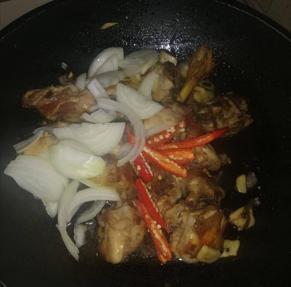 Resipi Ayam Masak Cencaluk Ni Memang Sedap