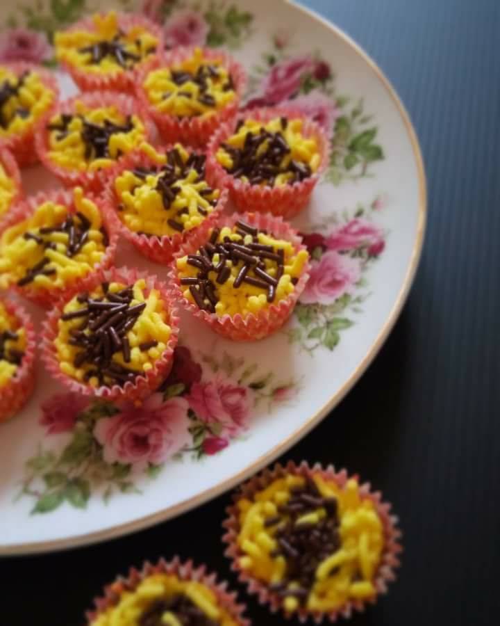 20 Resipi Biskut Raya Popular Yang Mudah, Sedap & Sesuai Buat Niaga